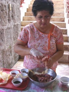 Lucban-sausage-making Lucban sausage making.