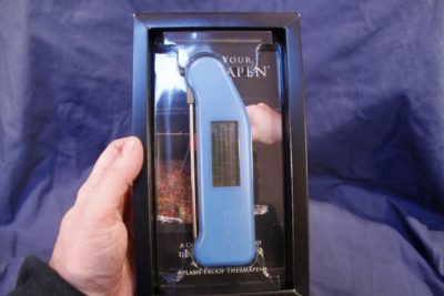 The Thermapen comes with an easy-to-understand instruction booklet.