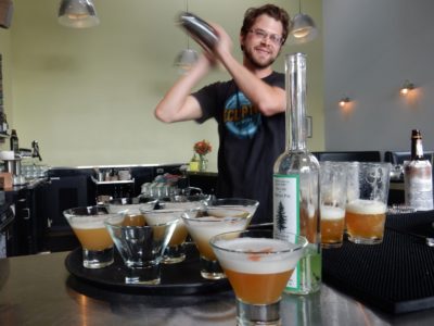 bartender at Ecplictic Brewing