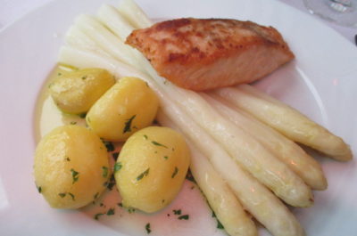 spargel, salmon potatoes