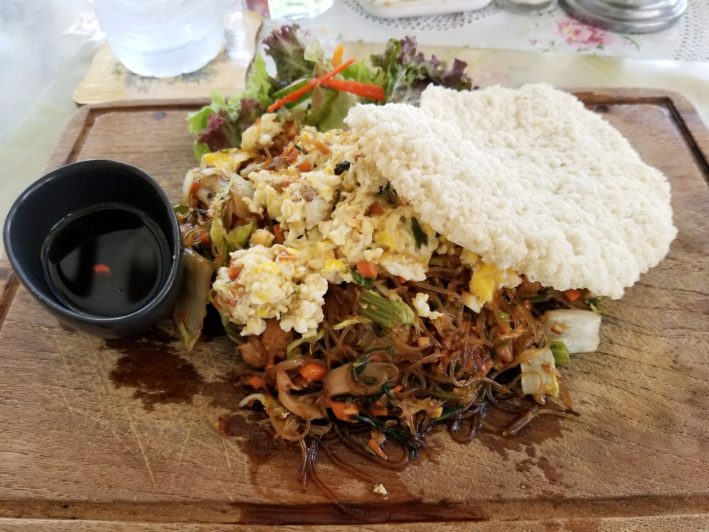 A different version of Mie Goreng with skinny noodles.