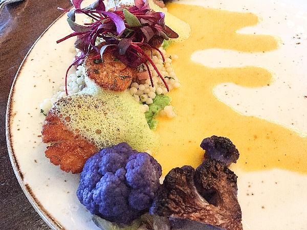 George Bank Scallops with java beans and cauliflower