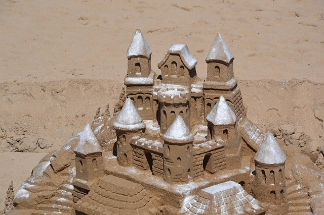 Castles & Kites is an event in the year of Sonoma County Festivals.