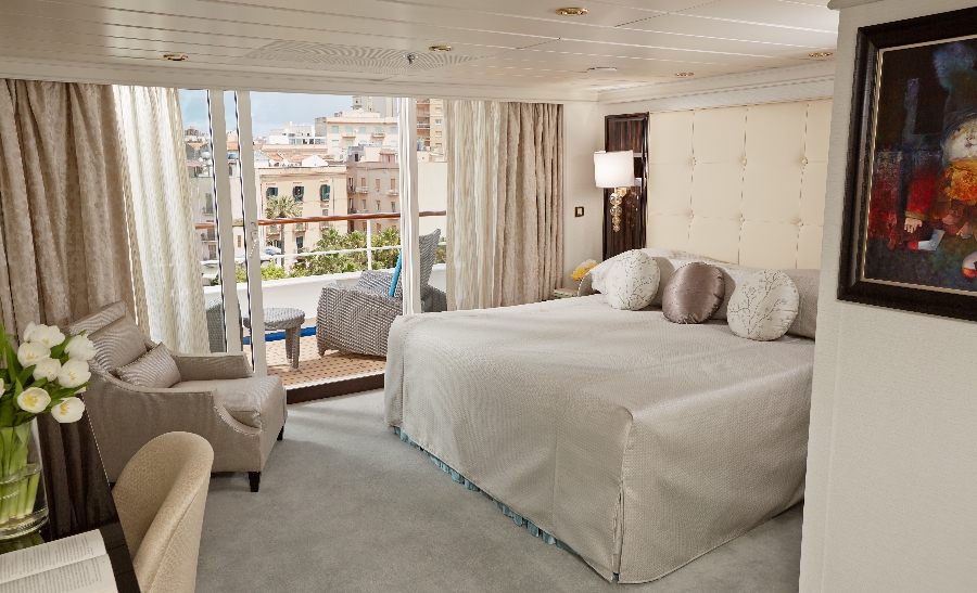 Stateroom on Regent Seven Seas cruise makes a great gift.