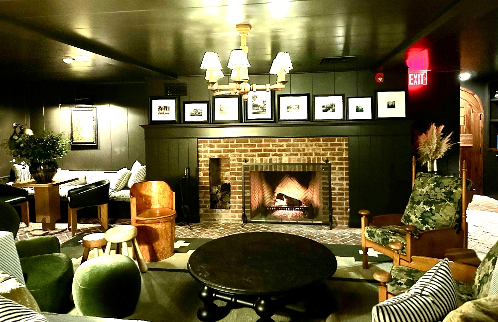 Interior of Canoe Place by Meryl Pearlstein.