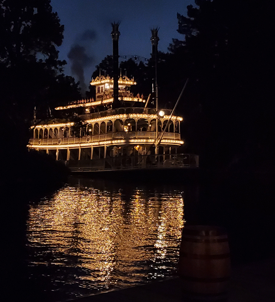 Mark Twain steamboat at Disneyland is good for people with motion sickness.